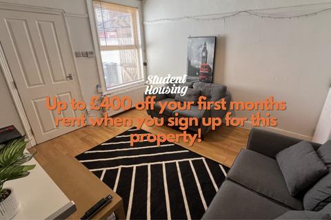 4 bedroom terraced house to rent, Lincoln LN1