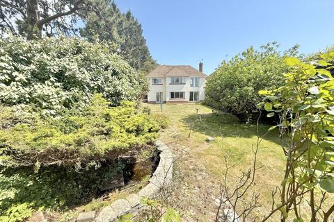 3 bedroom detached house for sale, Lake Drive, Hamworthy, Poole, BH15