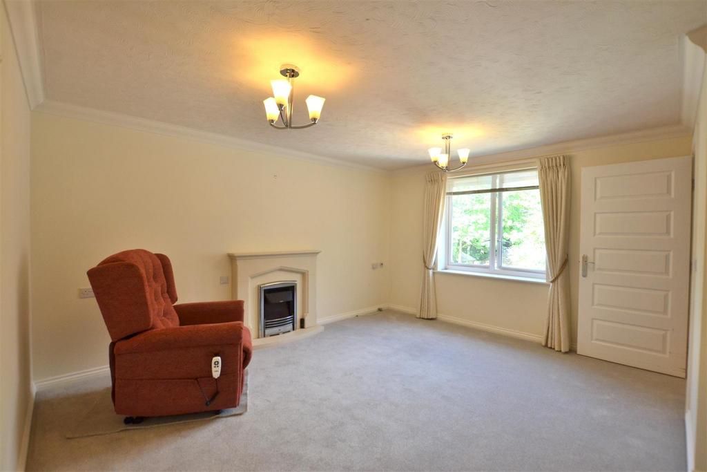 Living Room.JPG
