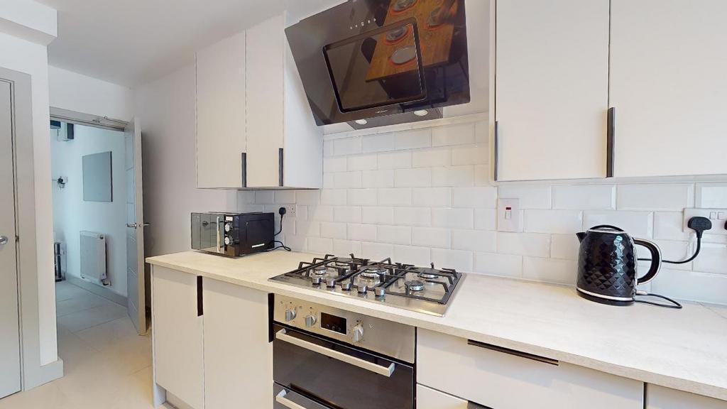 212-Sir-Henry-Parkes-Road-08182023 092547.jpg