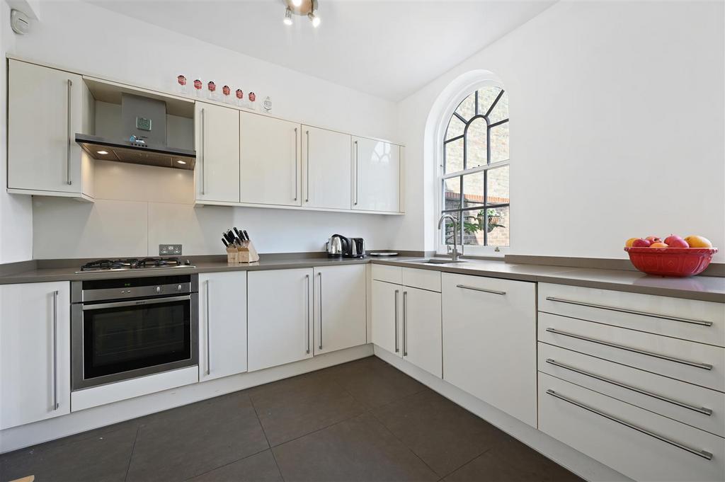 Black Lion Mews - Kitchen A3 (1).JPG