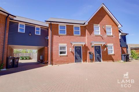 3 bedroom semi-detached house for sale, Thoroughgood Road, Clacton-On-Sea CO15