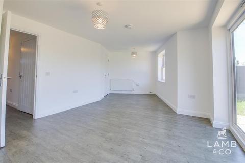 3 bedroom semi-detached house for sale, Thoroughgood Road, Clacton-On-Sea CO15