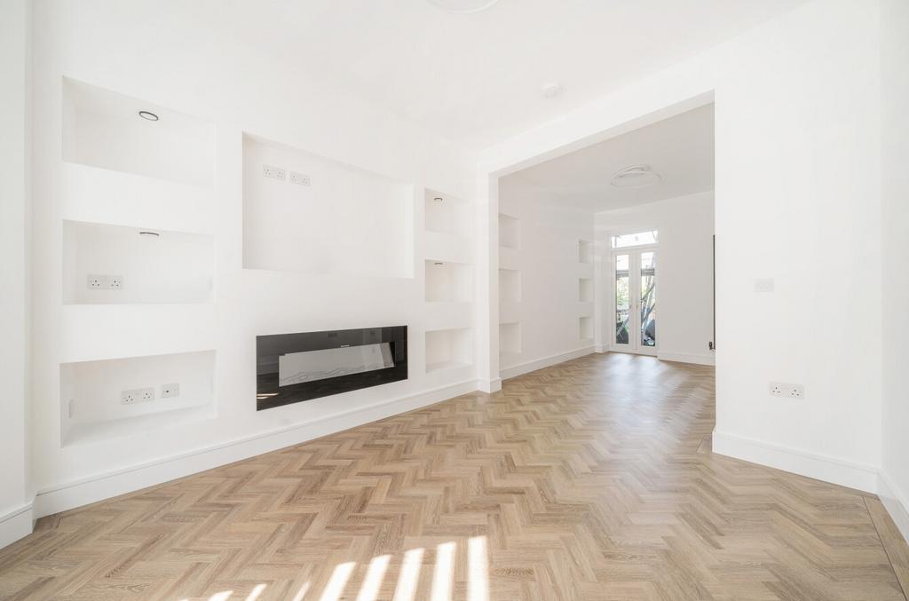 22-681e274093156-...