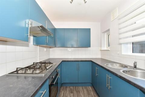 2 bedroom terraced house to rent, Darnley Road, Rochester ME2