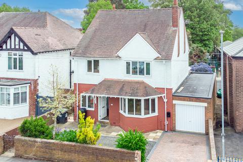 5 bedroom detached house for sale, Leeds LS8