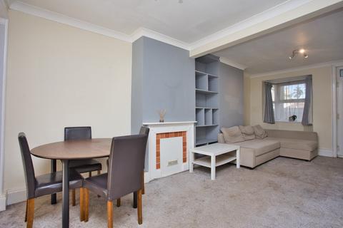 2 bedroom end of terrace house for sale, Garden Road, Folkestone, Kent, CT19
