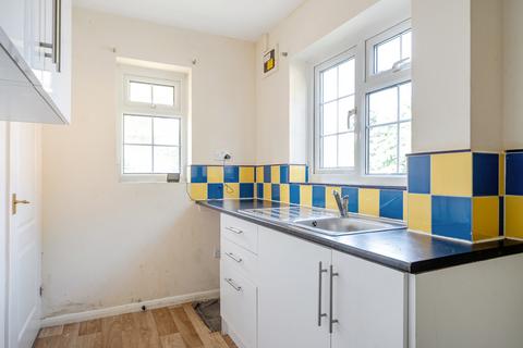 2 bedroom end of terrace house for sale, Longs Drive, Bristol BS37