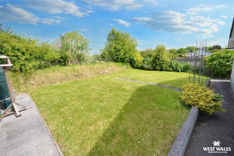 3 bedroom detached bungalow for sale, Highfield Park, Coxhill
