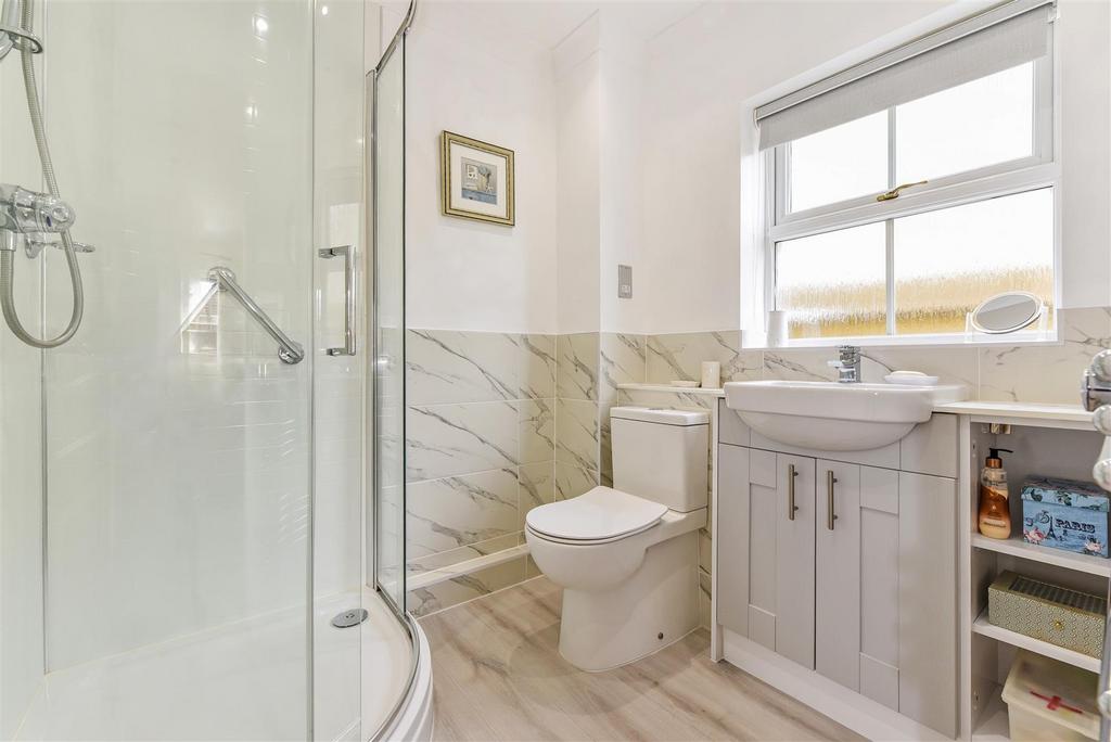 En Suite Shower Room