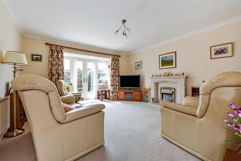 3 bedroom detached bungalow for sale, Mant Close, Climping