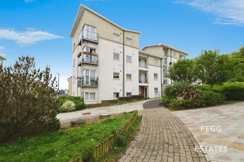 McKay Avenue, Torquay