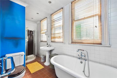 12b Petherton Road, London, N5 2RD