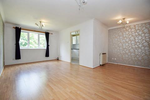 1 bedroom apartment for sale, Lowestoft Drive, Cippenham, Berkshire, SL1