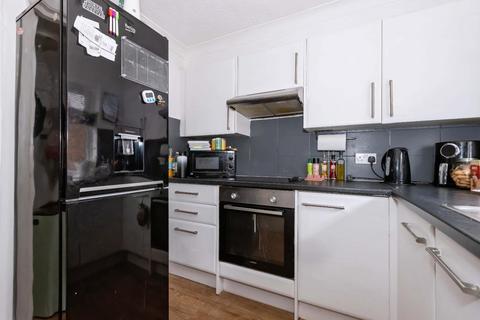 1 bedroom flat for sale, Brighton Road, Lancing