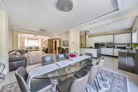 6 bedroom detached house for sale, Ravenscroft Avenue, Wembley, HA9 9TG