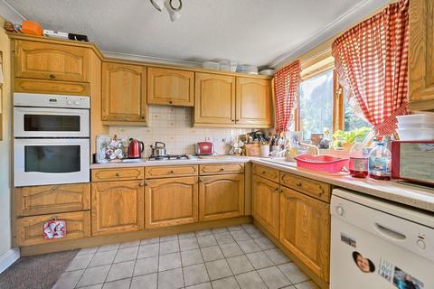 4 bedroom detached house for sale, Magnolia Way, Fleet, Hampshire, GU52