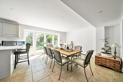 23 Meadow Lane, Edenbridge, TN8 6HT
