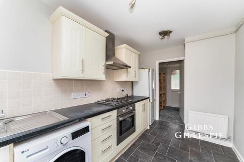 undefined, Saunders Road, Hillingdon, UB10