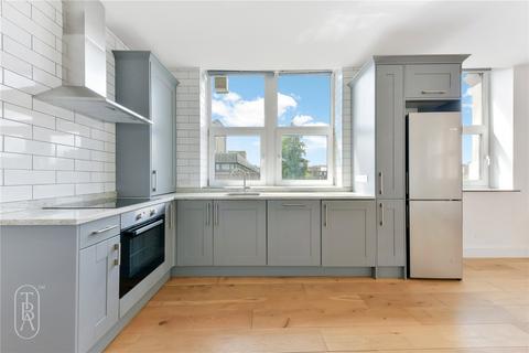 Studio to rent, Goswell Road, London, EC1V