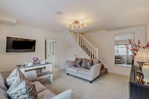 2 bedroom terraced house for sale, The Knibbs, Smith Street, Warwick