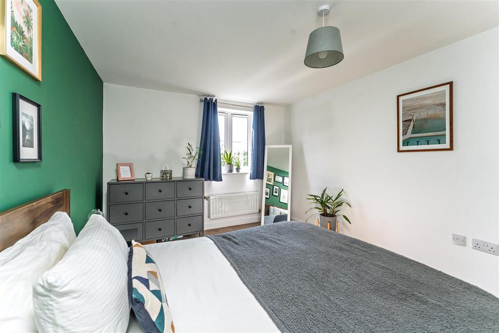 22 Sorrell Place BS34 8 AB -6.jpg
