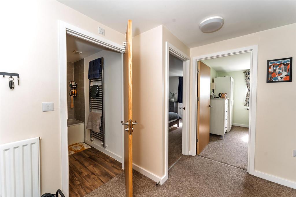 22 Sorrell Place BS34 8 AB -41.jpg