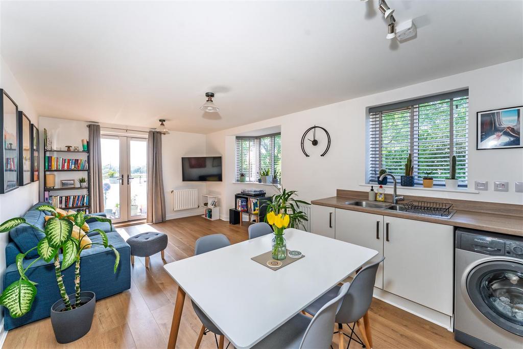 22 Sorrell Place BS34 8 AB -21.jpg