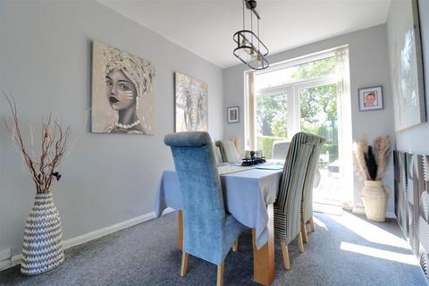 6 The Plex, Alsager, Stoke-on-trent, ST7 2NT