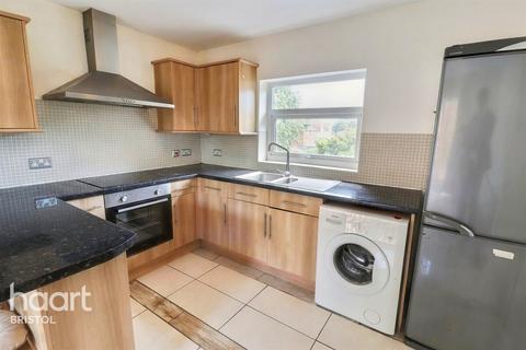 2 bedroom apartment to rent, Rochester Road, BRISTOL
