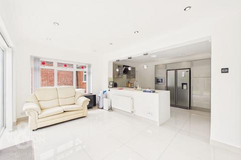 4 bedroom detached bungalow for sale, Longwater Lane, Costessey, Norwich