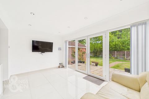 4 bedroom detached bungalow for sale, Longwater Lane, Costessey, Norwich