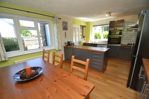 63 Crookstonhill Path, Glasgow, G52 3LS
