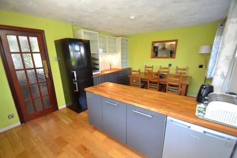 63 Crookstonhill Path, Glasgow, G52 3LS