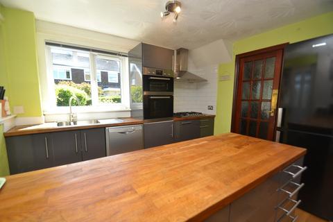 63 Crookstonhill Path, Glasgow, G52 3LS