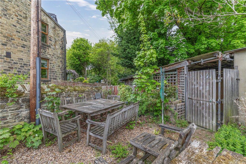 Coach House