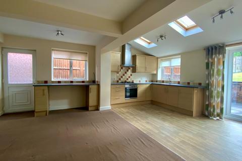 8 Belper Road, Ashbourne, DE6 1BB