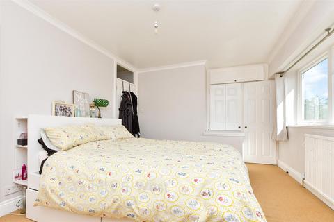 2 bedroom maisonette for sale, Ash Close, Merstham, Redhill, Surrey