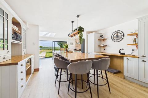 4 bedroom end of terrace house for sale, Brook Cottages, Wanishar Lane, Barton, L39 7JR