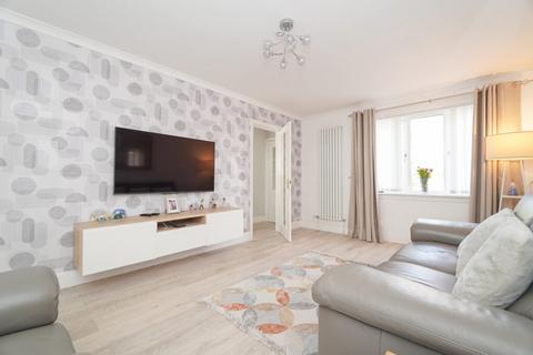 26 Bute Crescent, Old Kilpatrick, Glasgow, G60 5AW