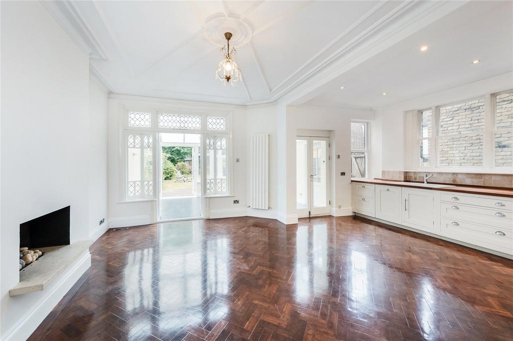 Open Plan Kitchen