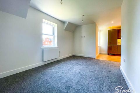 2 bedroom apartment to rent, The Montague , 13 Durley Road South, Bournemouth