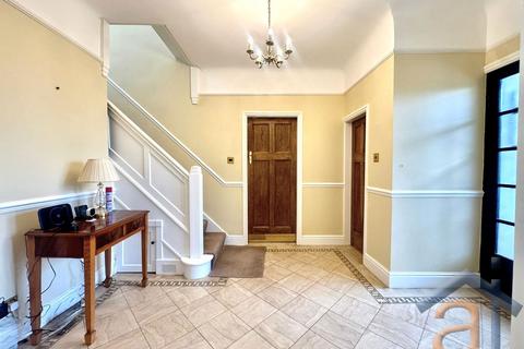 4 bedroom detached house for sale, Rotten Row Southport PR8 1RU