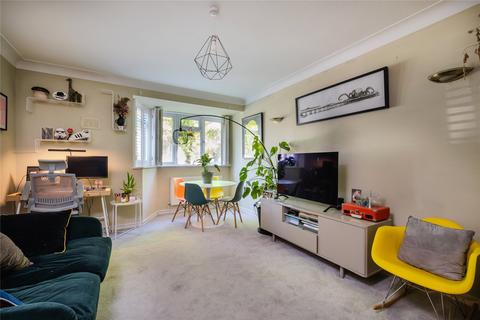 2 bedroom apartment for sale, Woodfield Avenue, London SW16