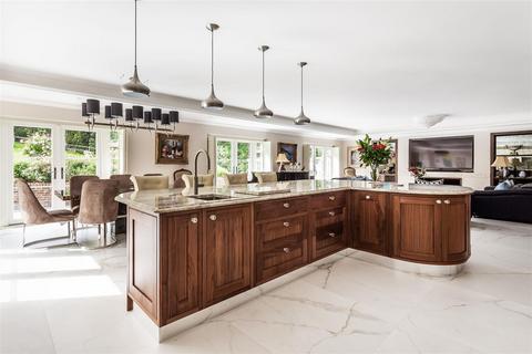 undefined, Lunghurst Road, Woldingham, Caterham, Surrey, CR3