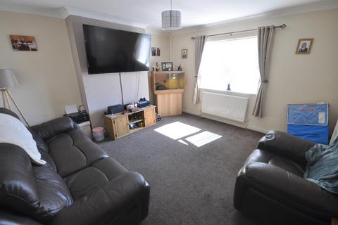 7 Geneva Square, Moorends, Doncaster, DN8 4QF