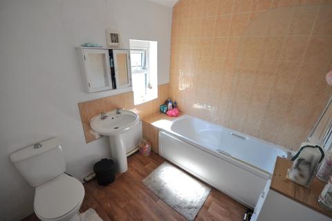 7 Geneva Square, Moorends, Doncaster, DN8 4QF