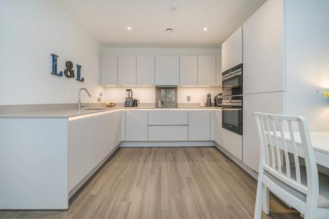 1 bedroom flat for sale, Bollo Bridge Road, London W3