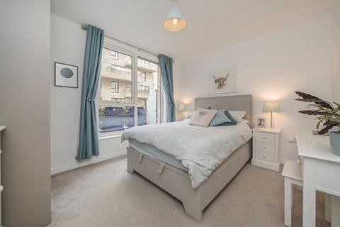 1 bedroom flat for sale, Bollo Bridge Road, London W3