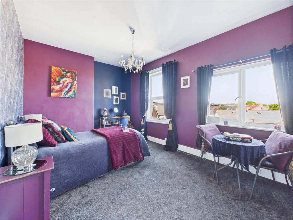 Bedroom: